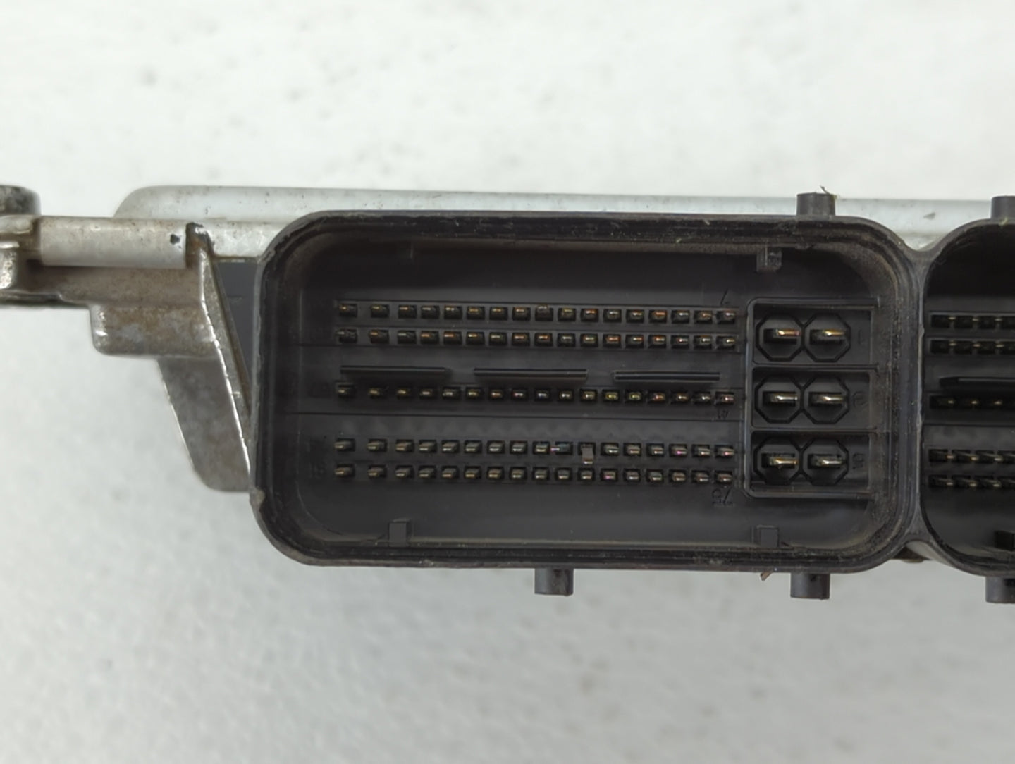 2011 Hyundai Sonata PCM Engine Control Computer ECU ECM PCU OEM P/N:39111-2G666 39101-2G666 Fits OEM Used Auto Parts - Oemus
