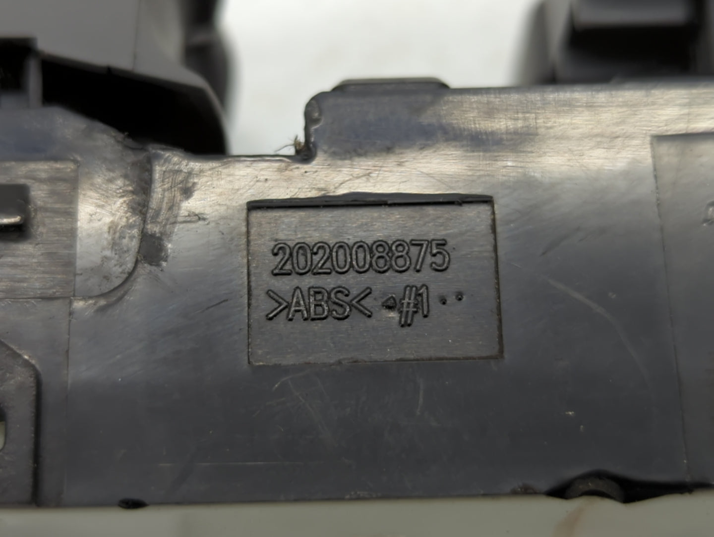 2011-2015 Hyundai Sonata Master Power Window Switch Replacement Driver Side Left P/N:2202008875 Fits Fits 2011 2012 2013 201