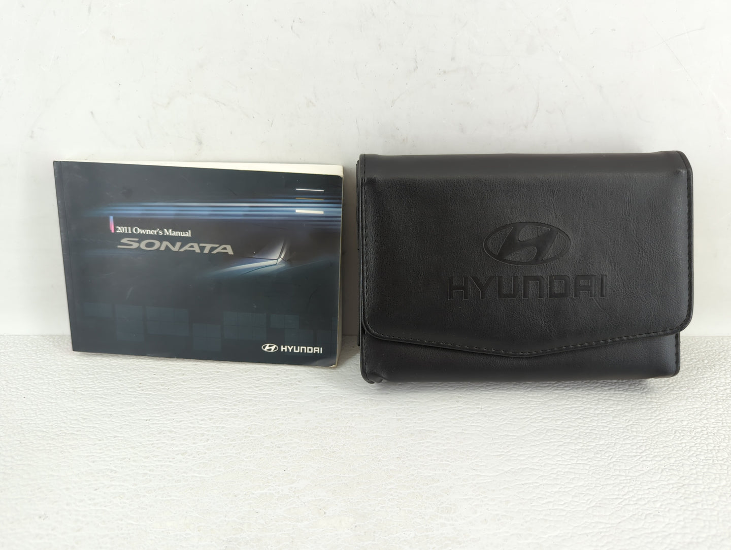 2011 Hyundai Sonata Owners Manual Book Guide OEM Used Auto Parts - Oemusedautoparts1.com