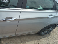 2011-2014 Hyundai Sonata Driver Rear Door Oem 5018625 - Oemusedautoparts1.com