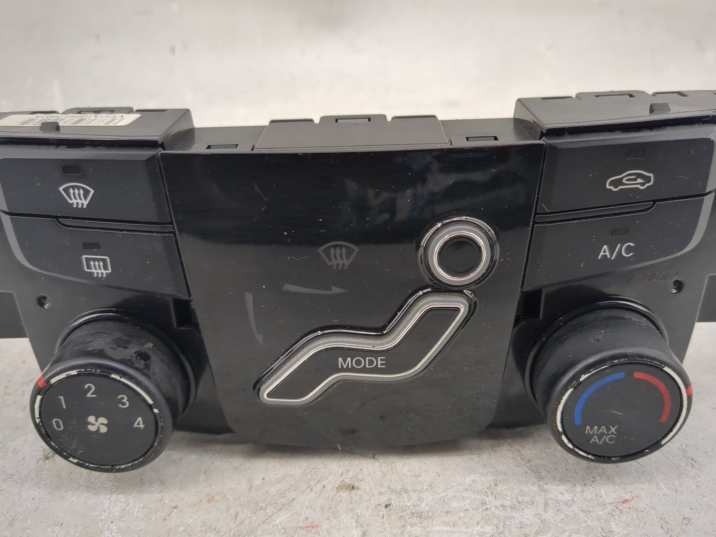 2011 Hyundai Sonata Climate Control Module Temperature AC/Heater Replacement P/N:97250-3Q001 Fits OEM Used Auto Parts - Oemu