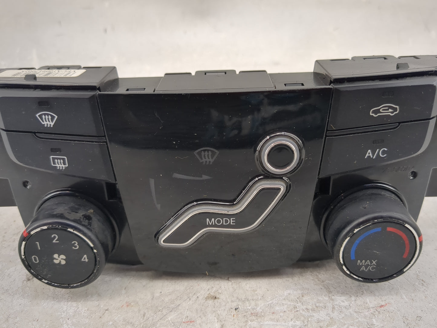 2011 Hyundai Sonata Climate Control Module Temperature AC/Heater Replacement P/N:97250-3Q001 Fits OEM Used Auto Parts - Oemu