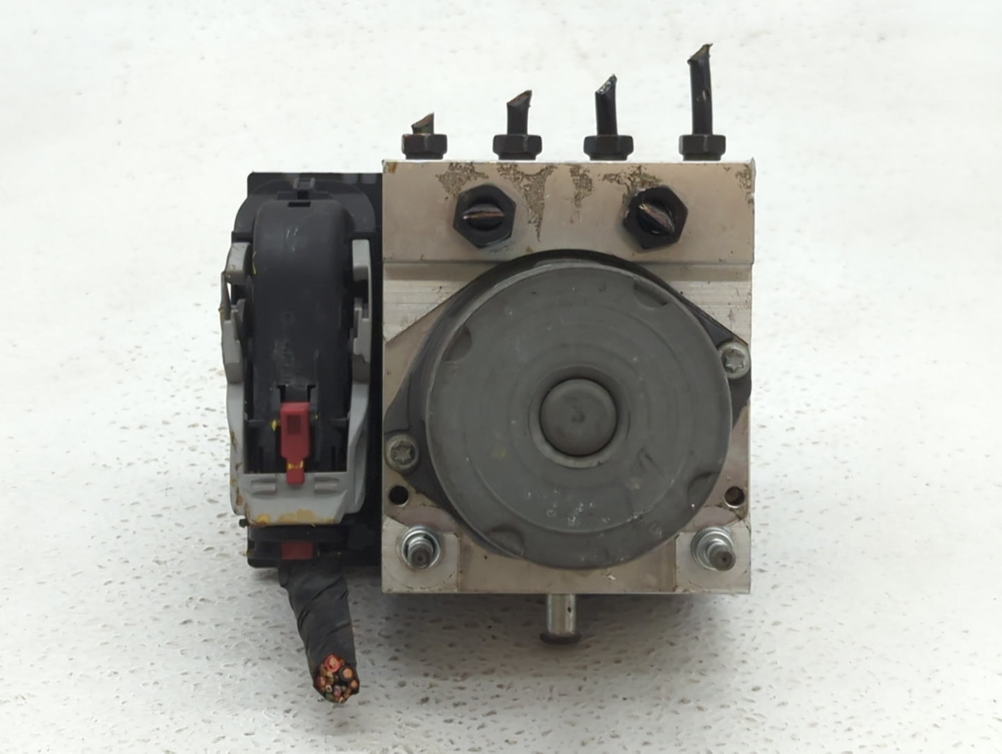 2011-2013 Hyundai Sonata ABS Pump Control Module Replacement P/N:58920-3Q400 58920-3Q500 Fits Fits 2011 2012 2013 OEM Used A