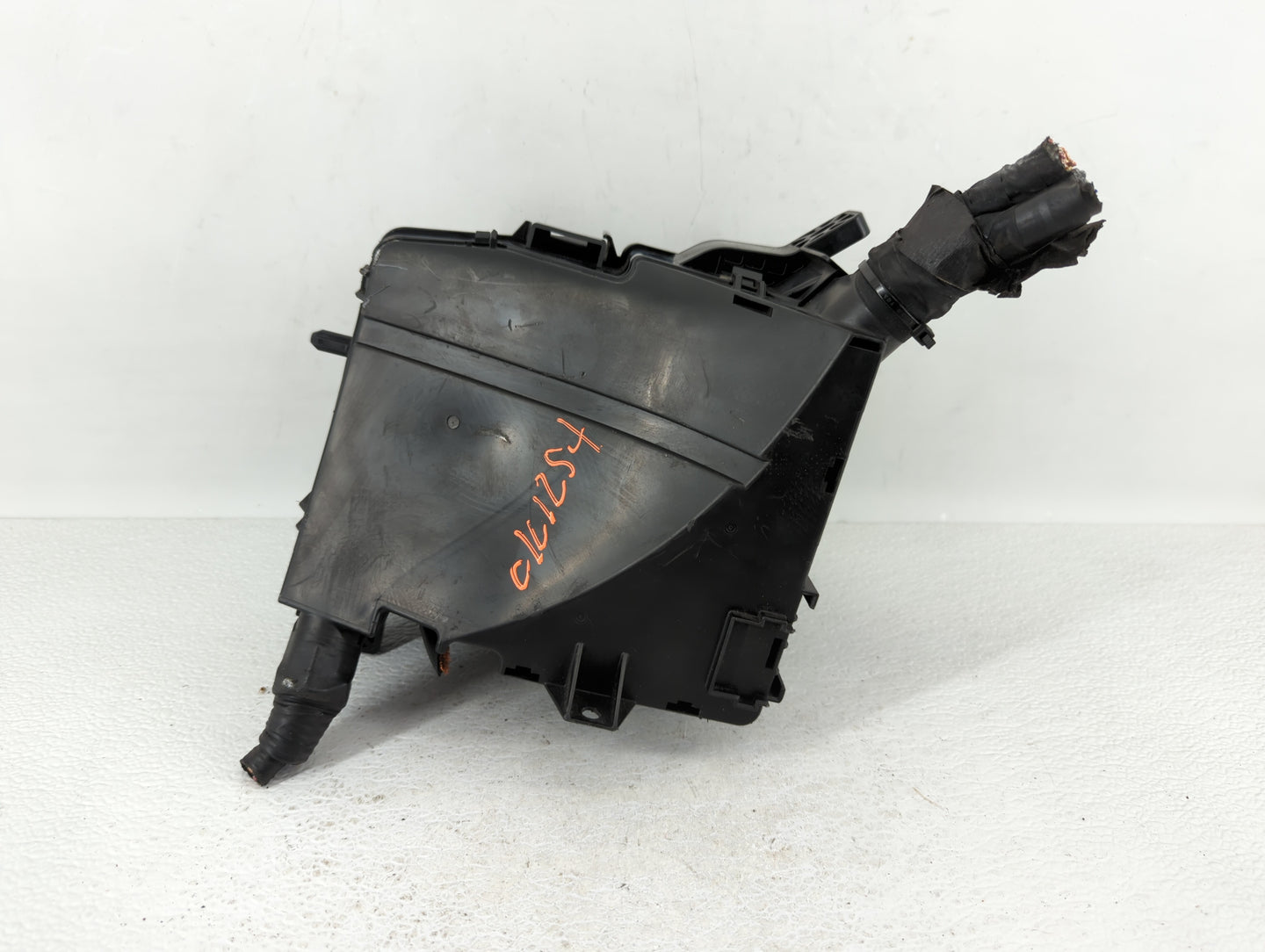 2011-2014 Hyundai Sonata Fusebox Fuse Box Panel Relay Module P/N:91950-3S711 Fits Fits 2011 2012 2013 2014 OEM Used Auto Par