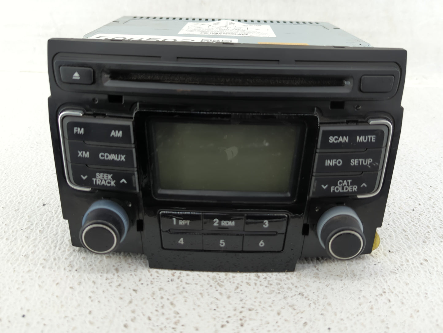2011-2011 Hyundai Sonata Am Fm Cd Player Radio Receiver - Oemusedautoparts1.com