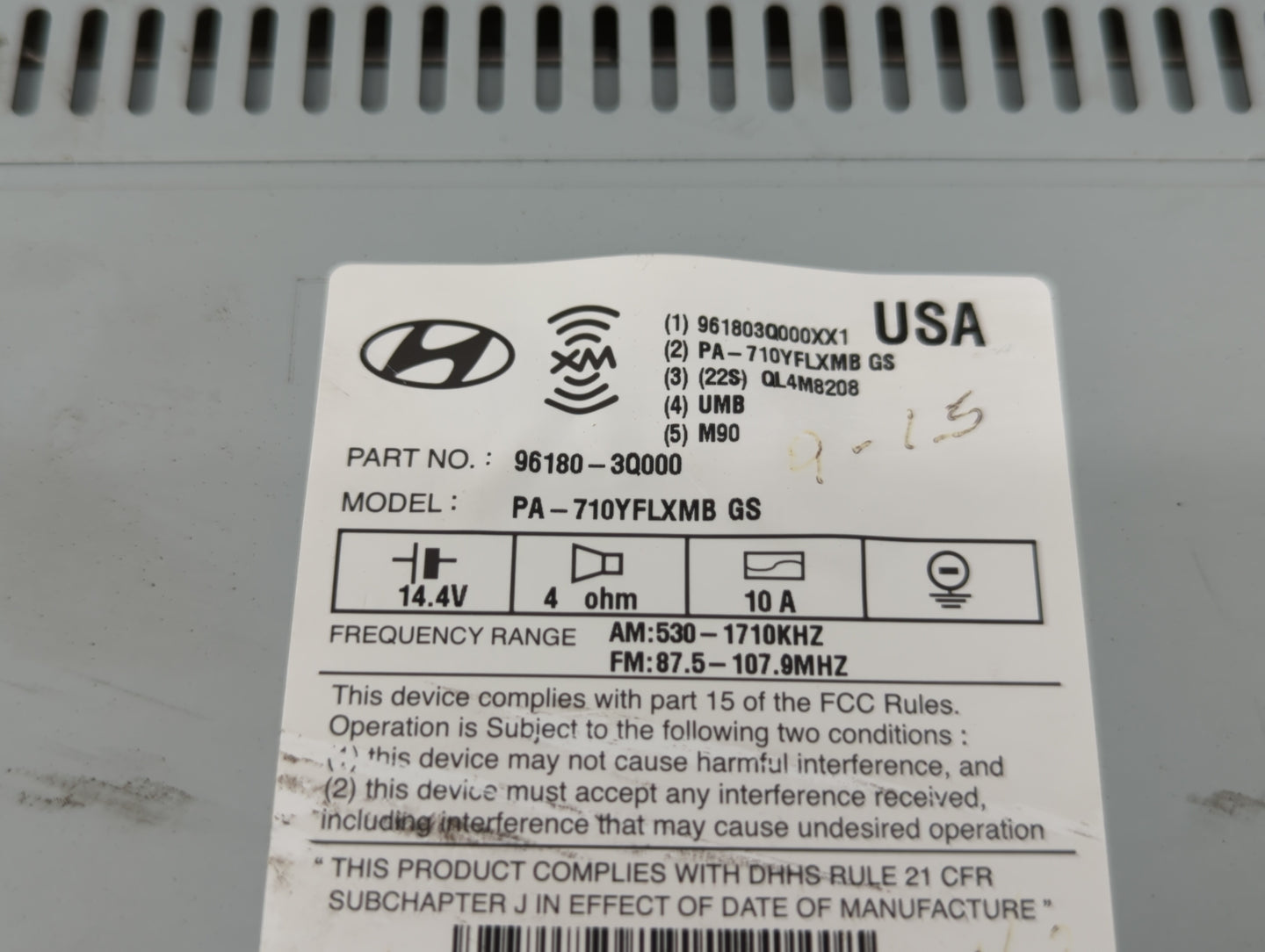2011-2011 Hyundai Sonata Am Fm Cd Player Radio Receiver - Oemusedautoparts1.com