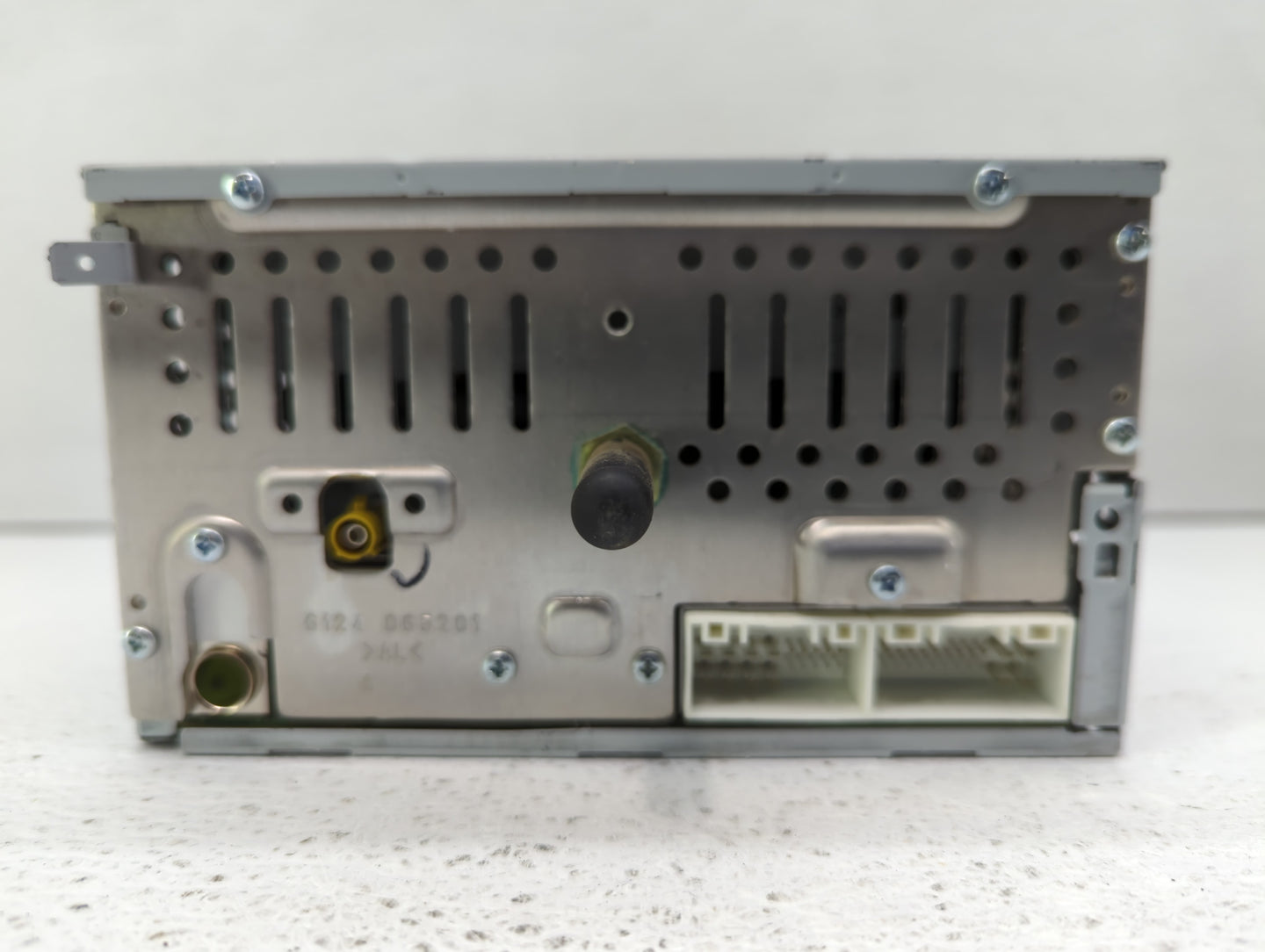 2011 Hyundai Sonata Radio AM FM Cd Player Receiver Replacement P/N:96180-3Q000 Fits OEM Used Auto Parts - Oemusedautoparts1.