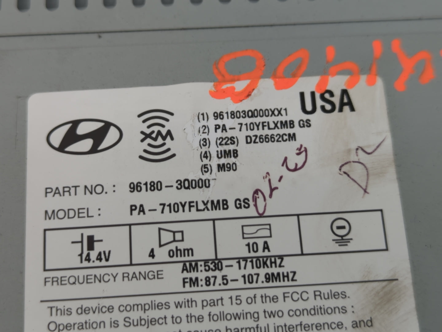 2011-2011 Hyundai Sonata Am Fm Cd Player Radio Receiver - Oemusedautoparts1.com