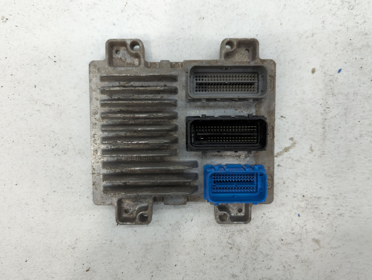 2011-2014 Hyundai Sonata PCM Engine Control Computer ECU ECM PCU OEM P/N:12670335 Fits Fits 2011 2012 2013 2014 OEM Used Aut