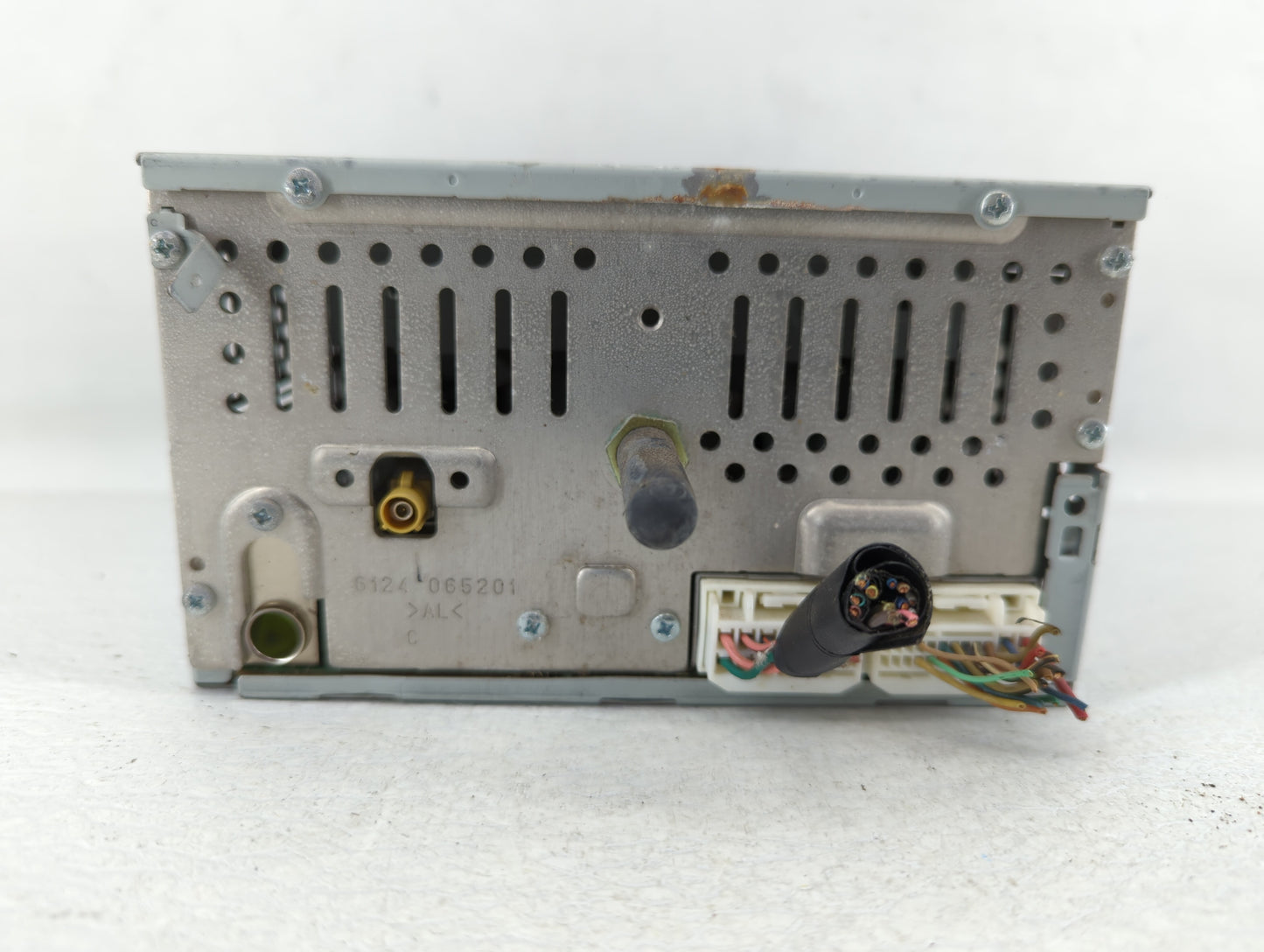2011 Hyundai Sonata Radio AM FM Cd Player Receiver Replacement P/N:96180-3Q000 Fits OEM Used Auto Parts - Oemusedautoparts1.