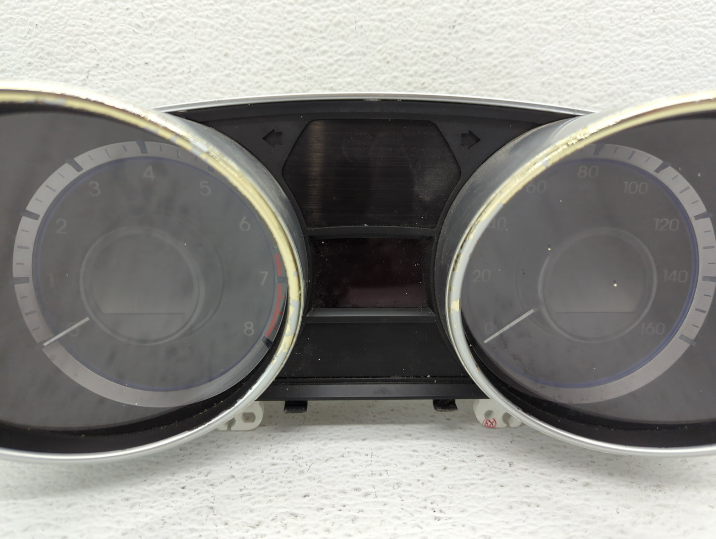 2011-2014 Hyundai Sonata Instrument Cluster Speedometer Gauges P/N:94001-3Q013 Fits Fits 2011 2012 2013 2014 OEM Used Auto P