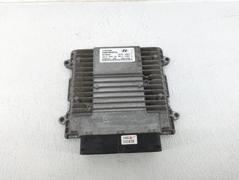 compare product 2011 Hyundai Sonata PCM Engine Control Computer ECU ECM PCU OEM P/N:39111-2G661 39101-2G661 Fits OEM Used Auto Parts