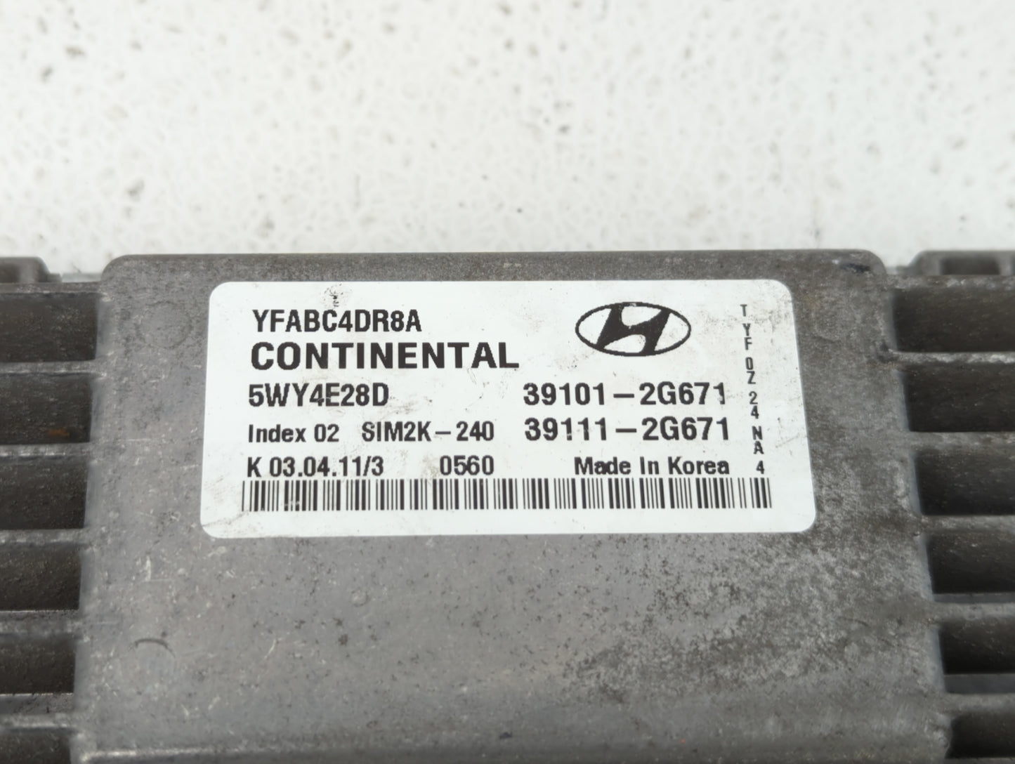 2011 Hyundai Sonata PCM Engine Control Computer ECU ECM PCU OEM P/N:39111-2G661 39101-2G661 Fits OEM Used Auto Parts - Oemus
