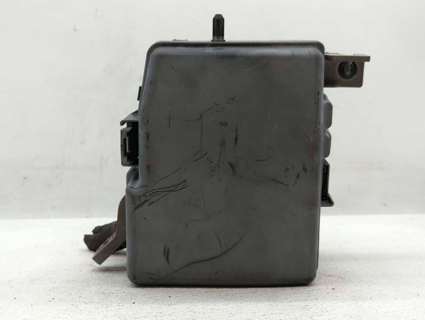 2011-2014 Hyundai Sonata Fusebox Fuse Box Panel Relay Module P/N:VS912003Q072 Fits Fits 2011 2012 2013 2014 OEM Used Auto Pa