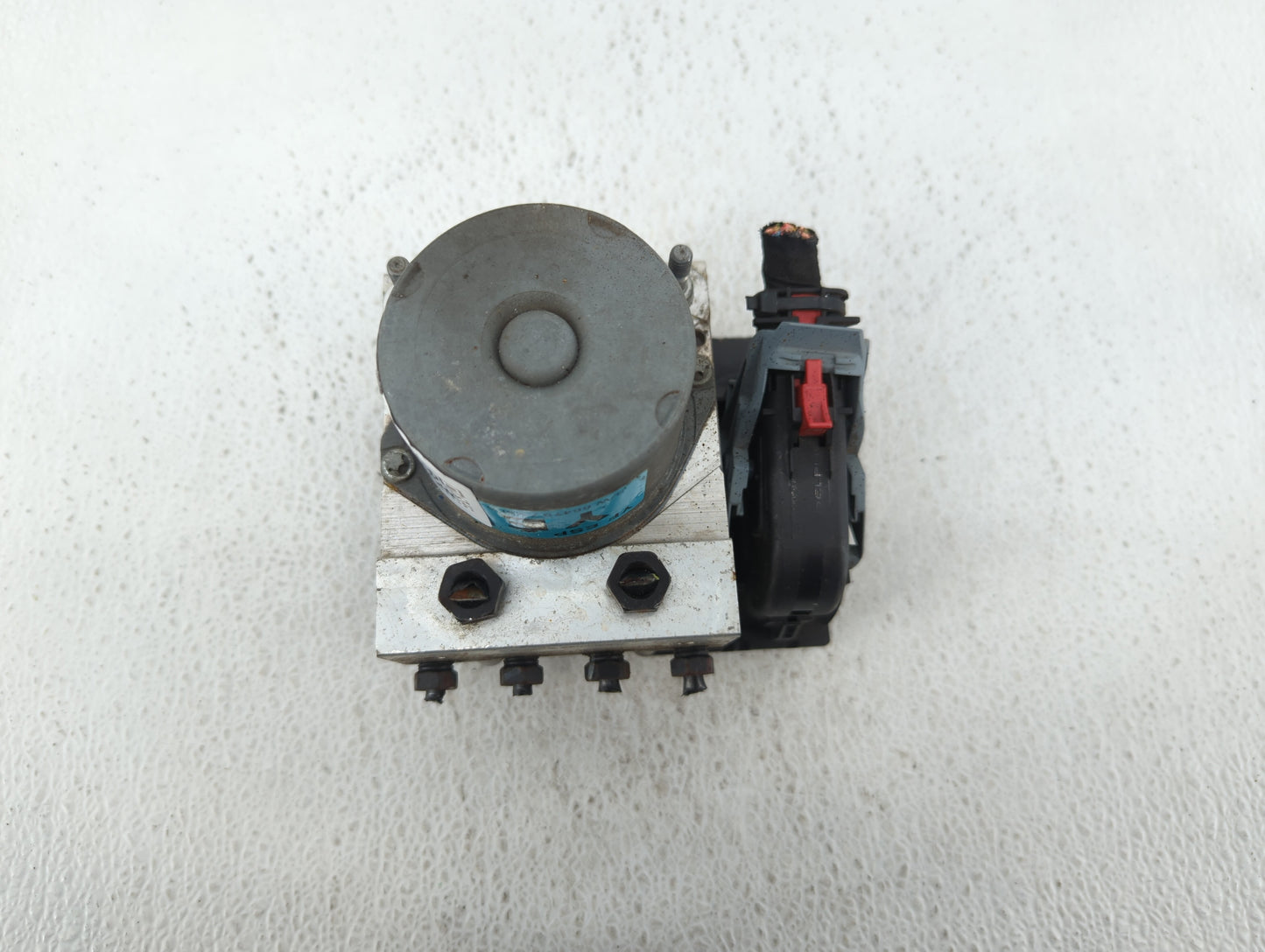 2011 Hyundai Sonata Throttle Body P/N:58920-3S400 58920-30500 Fits OEM Used Auto Parts - Oemusedautoparts1.com
