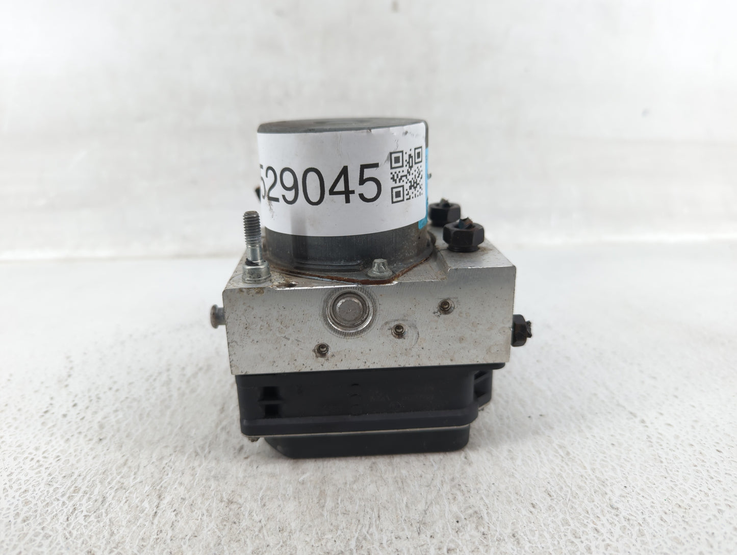 2011 Hyundai Sonata Throttle Body P/N:58920-3S400 58920-30500 Fits OEM Used Auto Parts - Oemusedautoparts1.com