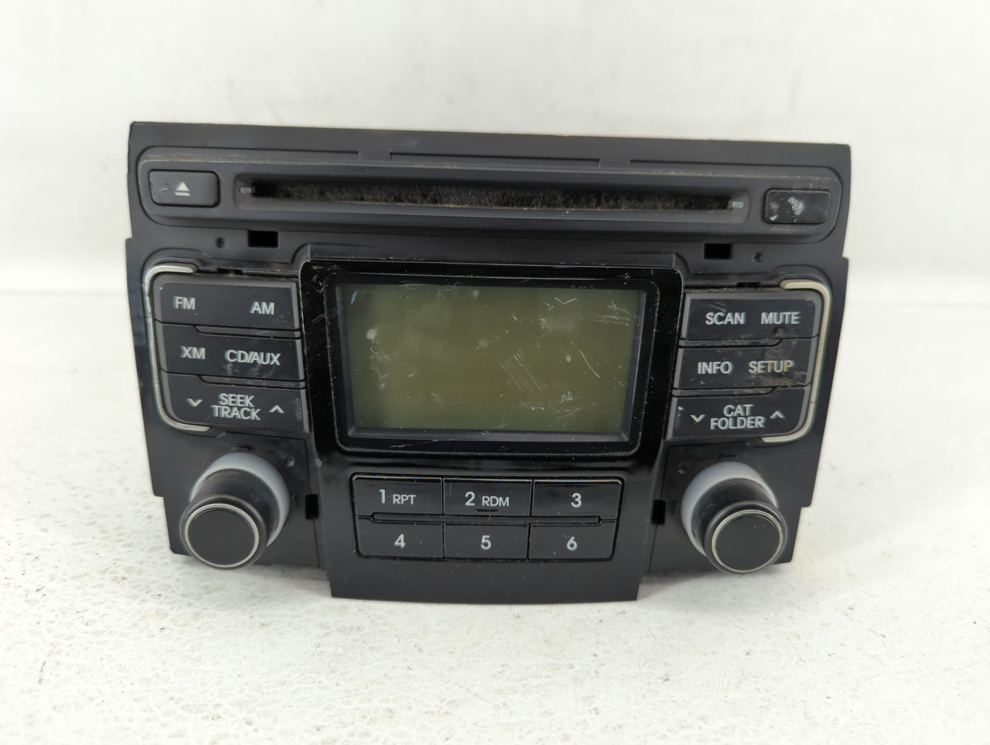 2011 Hyundai Sonata Radio AM FM Cd Player Receiver Replacement P/N:96180-3Q001 96180-3Q000 Fits OEM Used Auto Parts - Oemuse