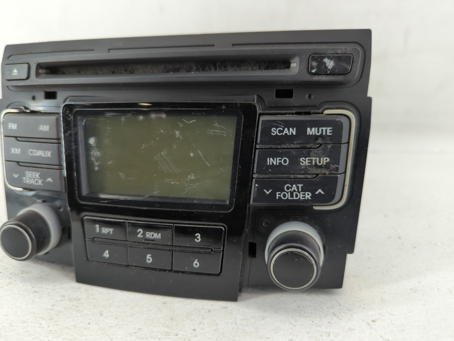 2011 Hyundai Sonata Radio AM FM Cd Player Receiver Replacement P/N:96180-3Q001 96180-3Q000 Fits OEM Used Auto Parts - Oemuse
