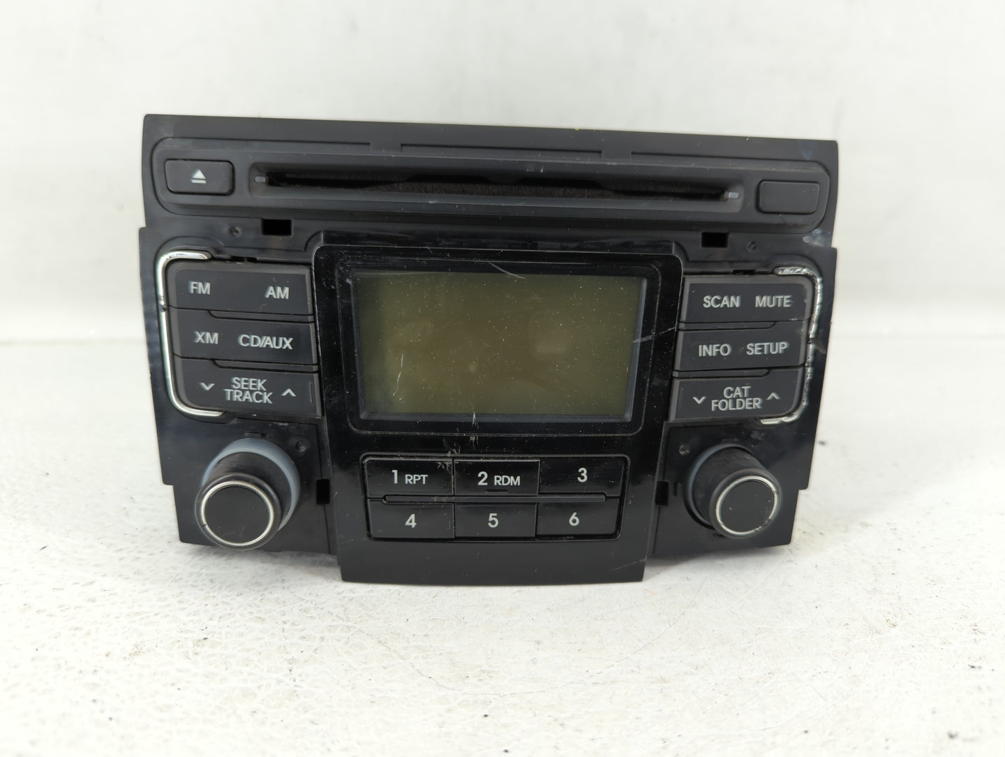 2011 Hyundai Sonata Radio AM FM Cd Player Receiver Replacement P/N:96180-3Q001 96180-3Q000 Fits OEM Used Auto Parts - Oemuse