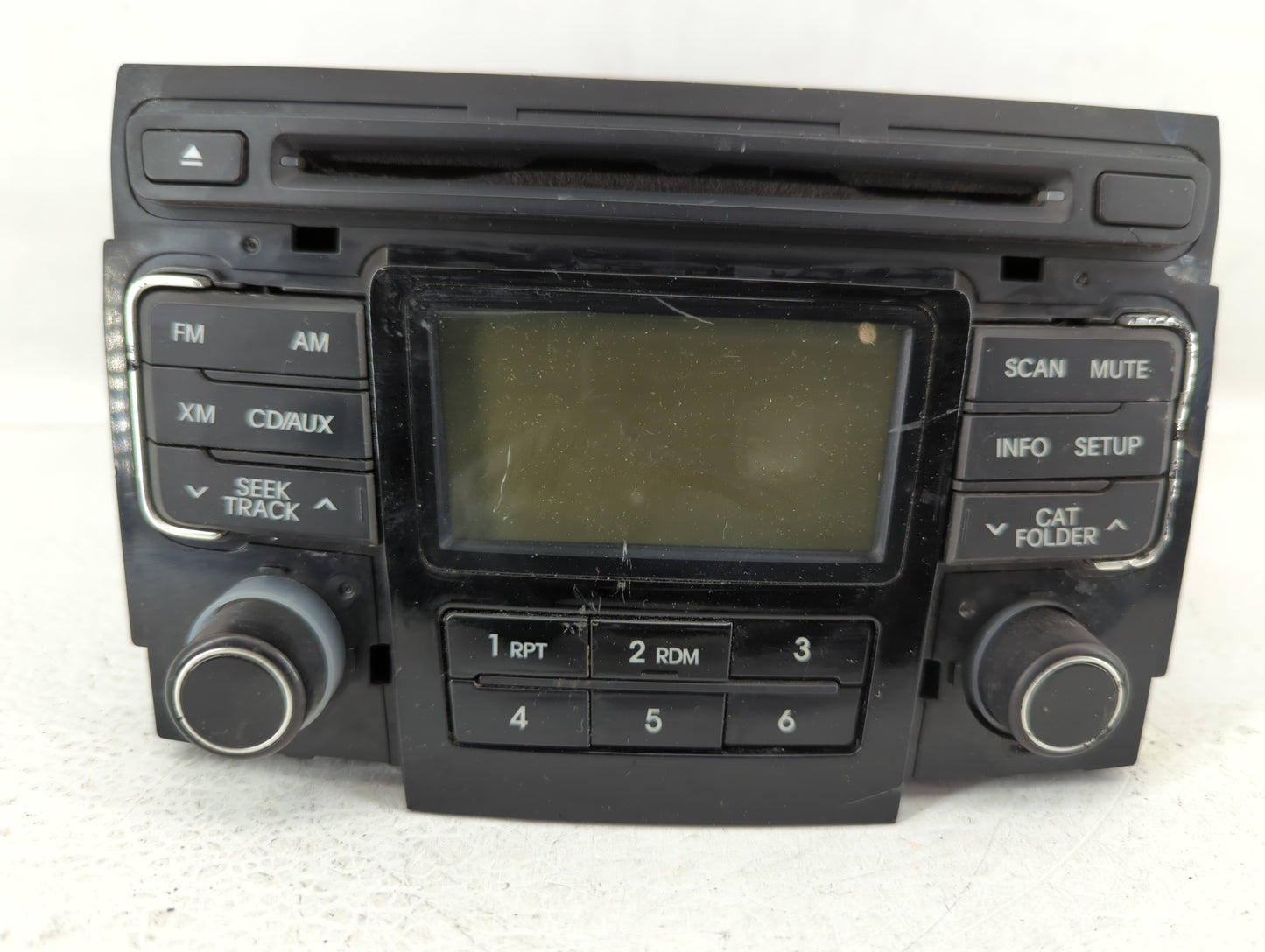 2011 Hyundai Sonata Radio AM FM Cd Player Receiver Replacement P/N:96180-3Q001 96180-3Q000 Fits OEM Used Auto Parts - Oemuse