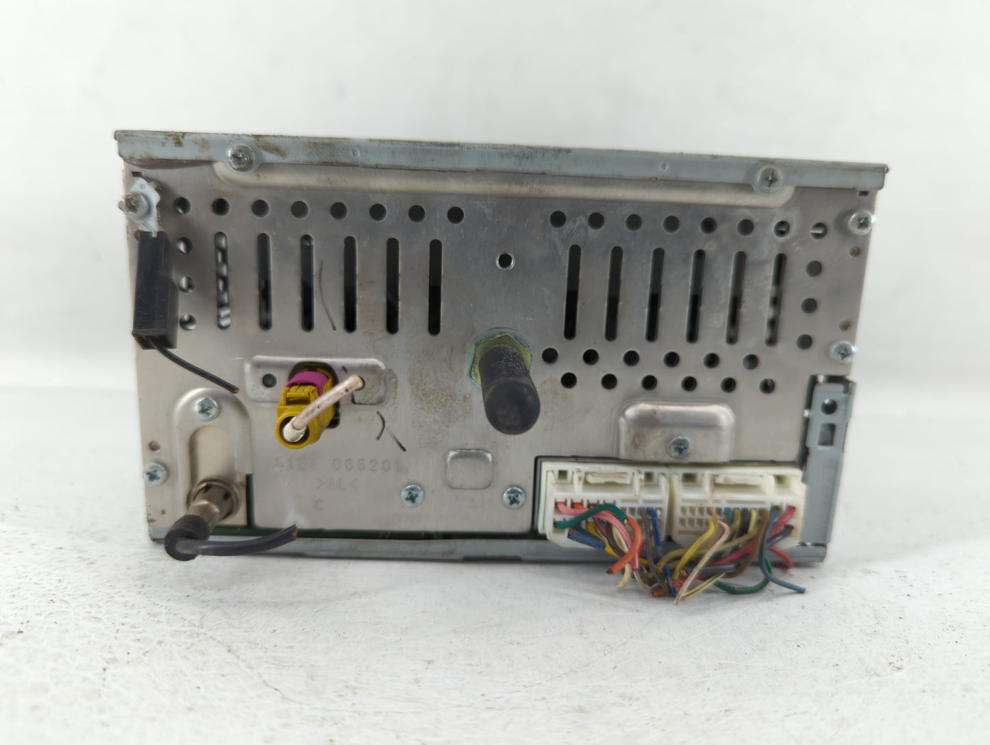 2011 Hyundai Sonata Radio AM FM Cd Player Receiver Replacement P/N:96180-3Q001 96180-3Q000 Fits OEM Used Auto Parts - Oemuse