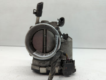 2011-2014 Hyundai Sonata Throttle Body P/N:35100-2G700 Fits Fits 2011 2012 2013 2014 2015 2016 OEM Used Auto Parts - Oemused
