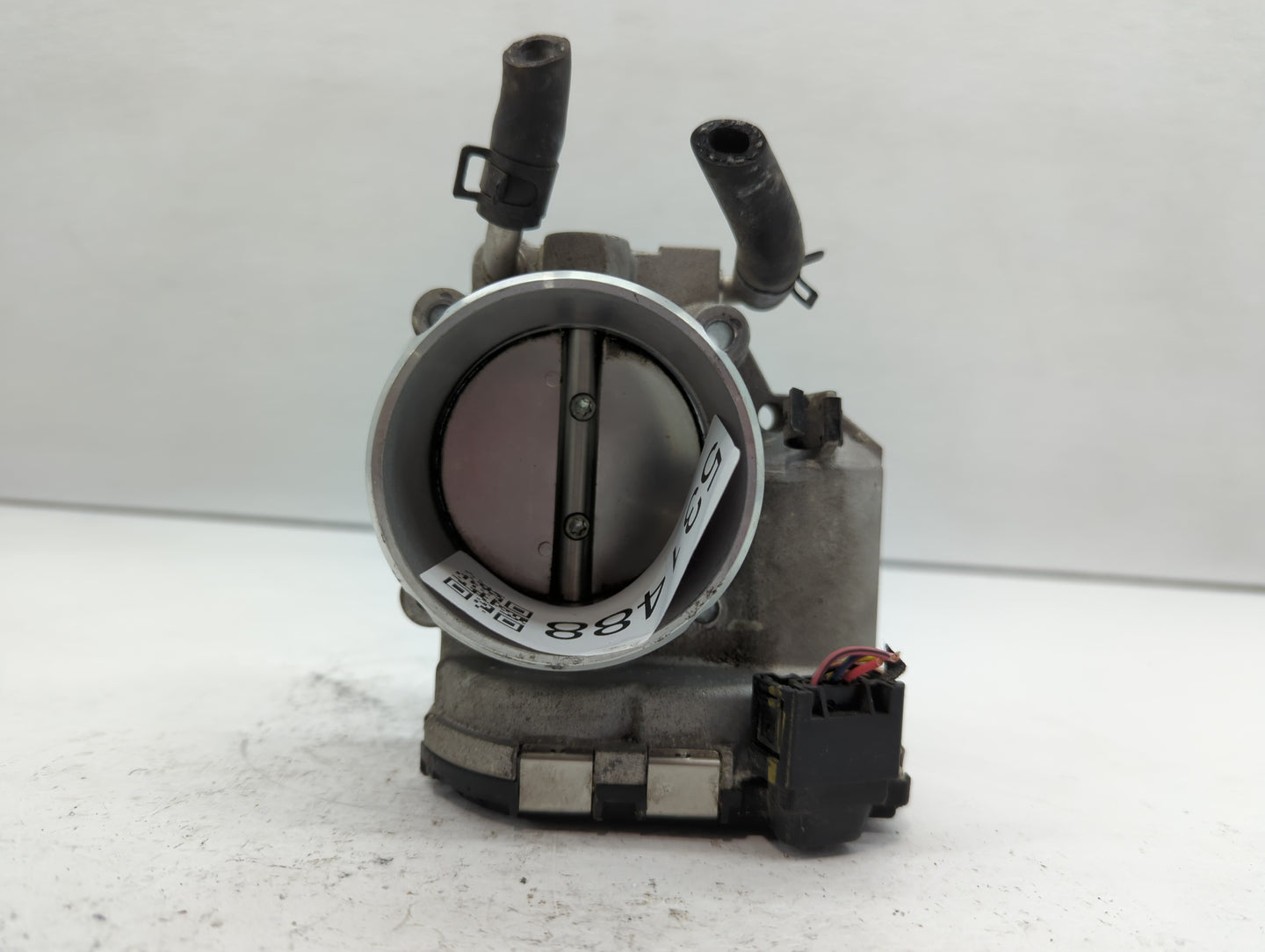 2011-2014 Hyundai Sonata Throttle Body P/N:35100-2G700 Fits Fits 2011 2012 2013 2014 2015 2016 OEM Used Auto Parts - Oemused