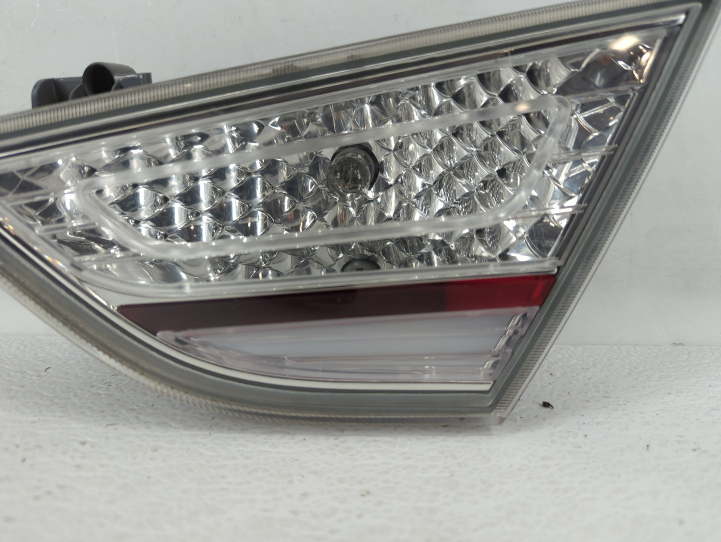 2011-2015 Hyundai Sonata Tail Light Assembly Passenger Right OEM P/N:92404-4R0 Fits Fits 2011 2012 2013 2014 2015 OEM Used A