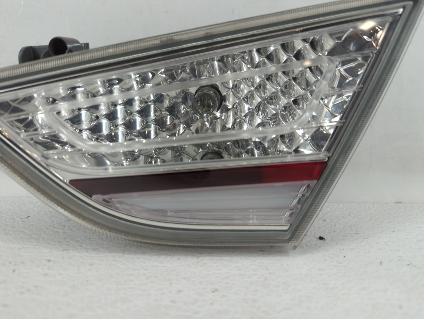 2011-2015 Hyundai Sonata Tail Light Assembly Passenger Right OEM P/N:92404-4R0 Fits Fits 2011 2012 2013 2014 2015 OEM Used A