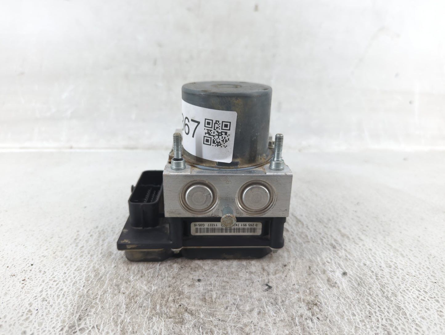2011-2013 Hyundai Sonata ABS Pump Control Module Replacement P/N:58920-3Q500 Fits Fits 2011 2012 2013 OEM Used Auto Parts - 