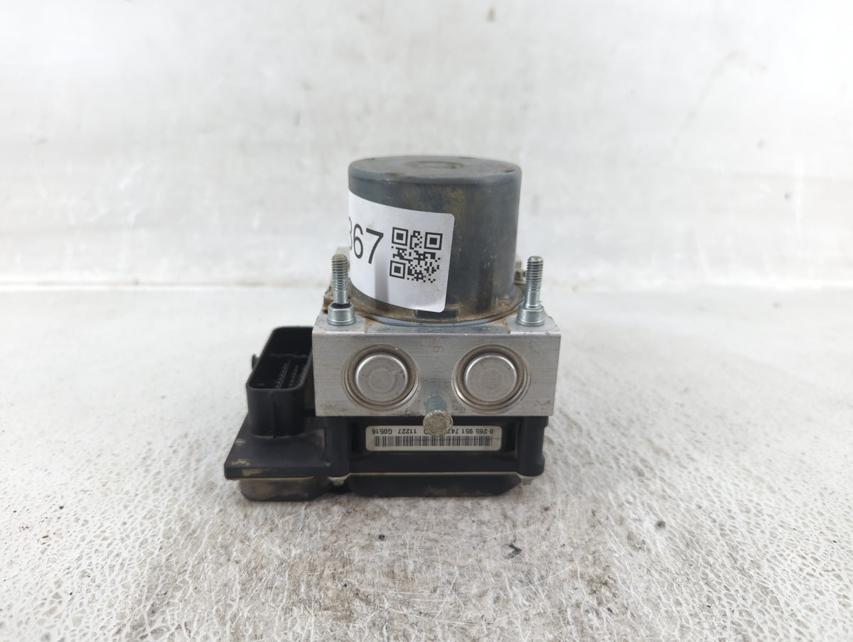 2011-2013 Hyundai Sonata Anti-Lock Brake ABS Pump Module Actuator OEM P/N:58920-3Q500 Fits Fits 2011 2012 2013 OEM Used Auto