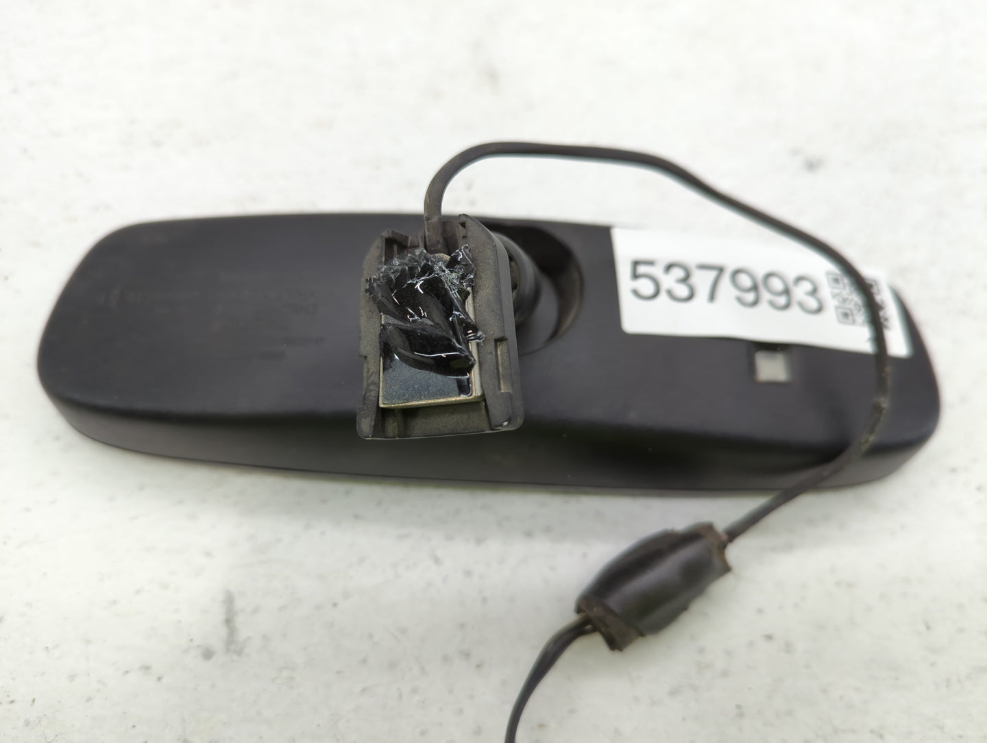 2011 Hyundai Sonata Interior Rear View Mirror Replacement OEM P/N:E11026006 Fits OEM Used Auto Parts - Oemusedautoparts1.com