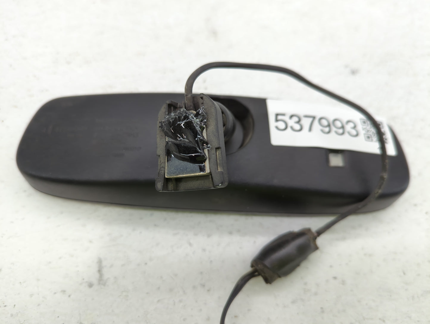 2011 Hyundai Sonata Interior Rear View Mirror Replacement OEM P/N:E11026006 Fits OEM Used Auto Parts - Oemusedautoparts1.com