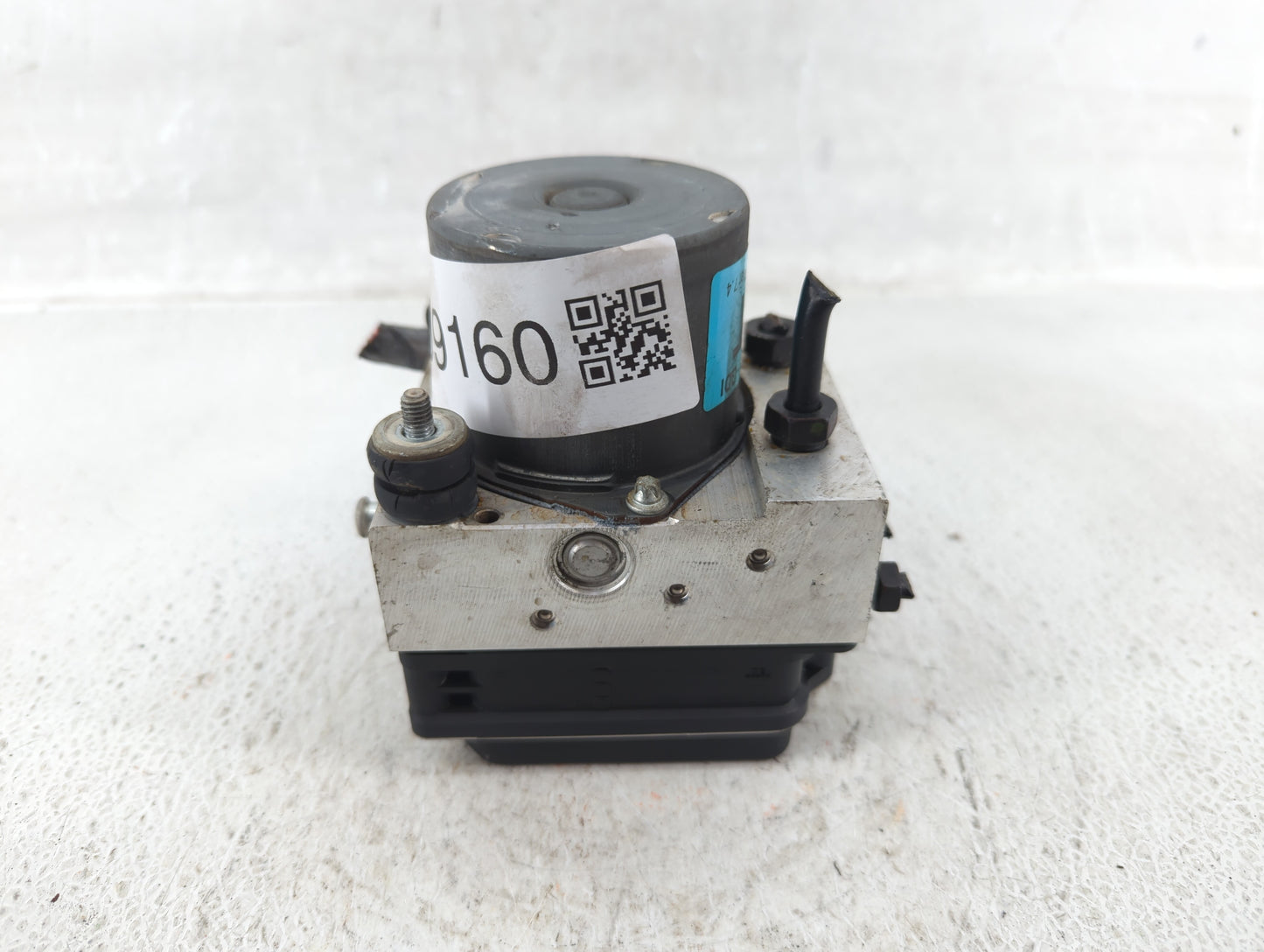 2011-2013 Hyundai Sonata ABS Pump Control Module Replacement P/N:58920-30500 58920-3Q500 Fits Fits 2011 2012 2013 OEM Used A