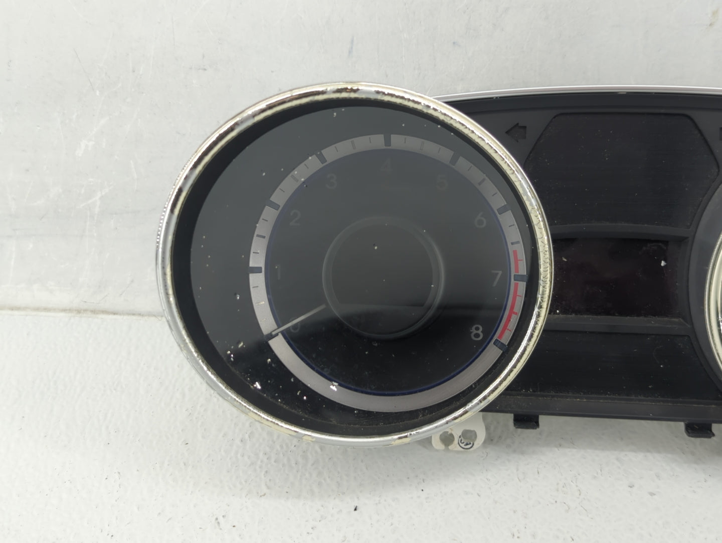 2011-2013 Hyundai Sonata Instrument Cluster Speedometer Gauges P/N:94001-3Q000 94001-3Q001 Fits Fits 2011 2012 2013 OEM Used