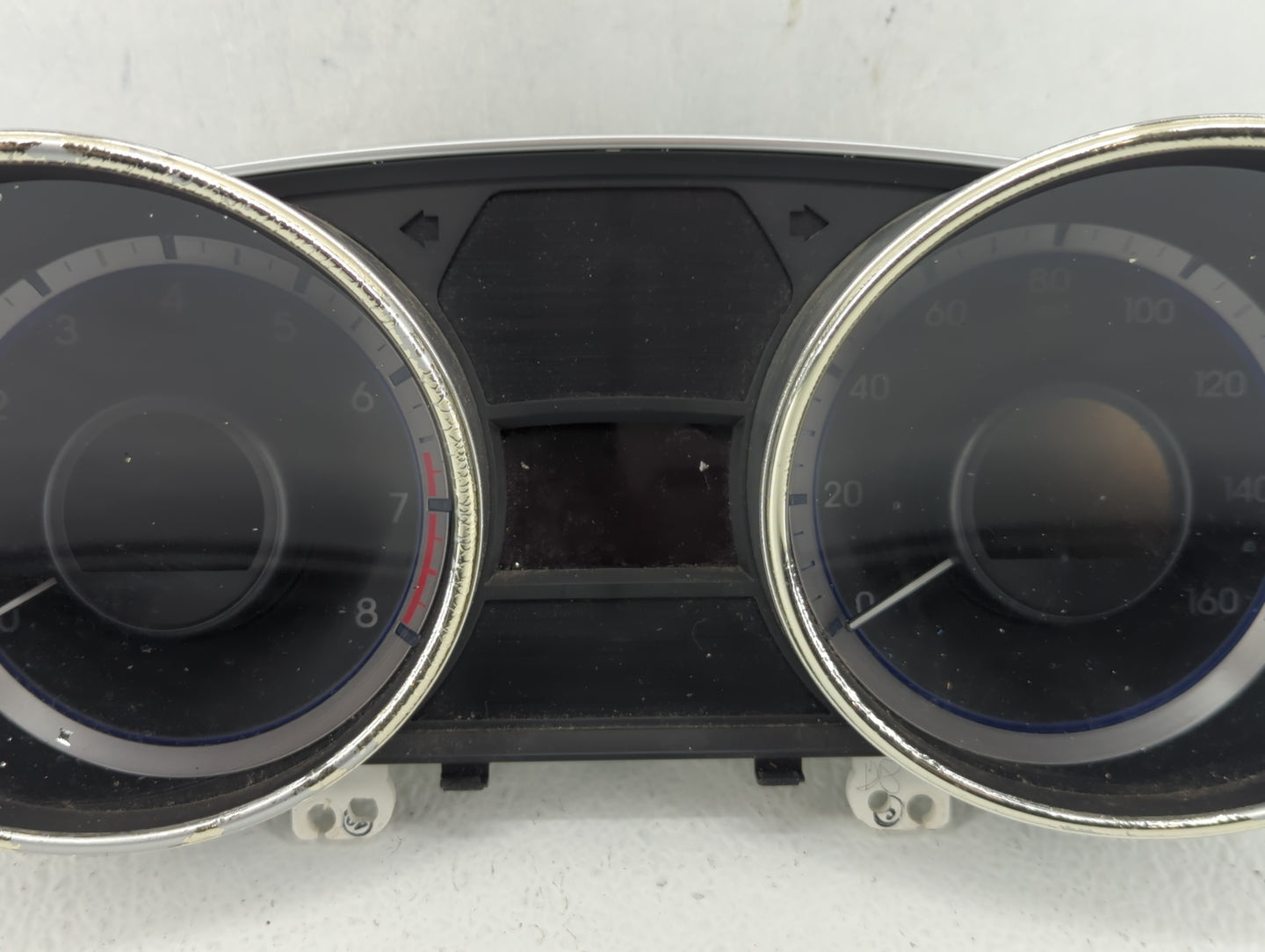 2011-2013 Hyundai Sonata Instrument Cluster Speedometer Gauges P/N:94001-3Q000 94001-3Q001 Fits Fits 2011 2012 2013 OEM Used
