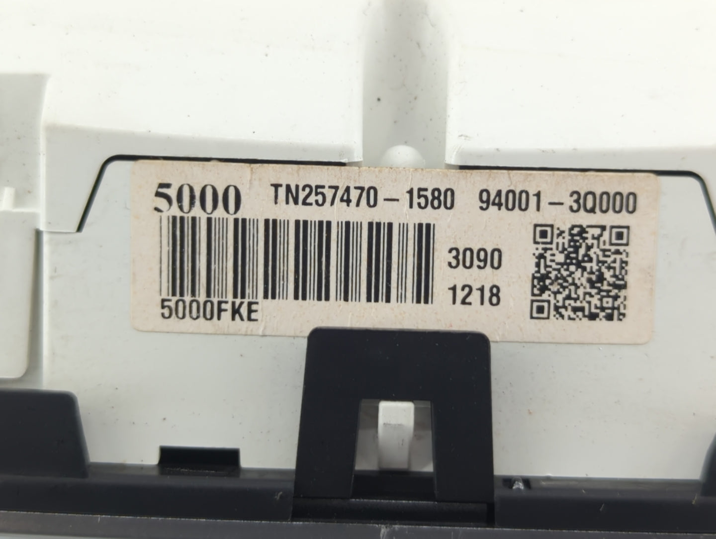 2011-2013 Hyundai Sonata Instrument Cluster Speedometer Gauges P/N:94001-3Q000 94001-3Q001 Fits Fits 2011 2012 2013 OEM Used