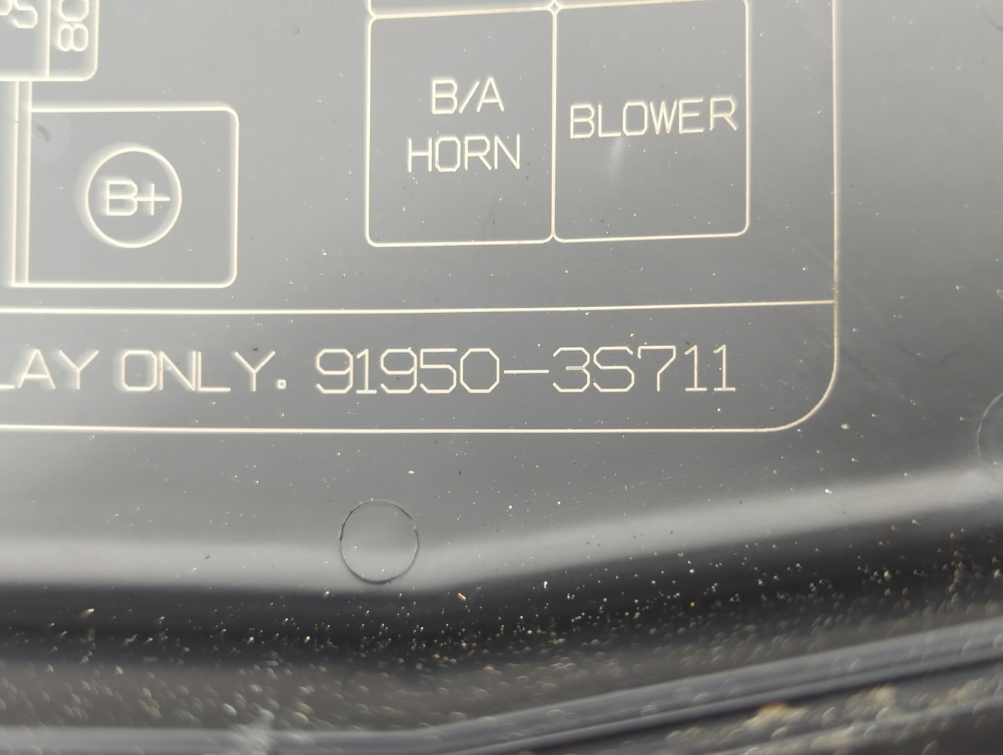 2011-2014 Hyundai Sonata Fusebox Fuse Box Panel Relay Module P/N:91950-3S711 Fits Fits 2011 2012 2013 2014 OEM Used Auto Par
