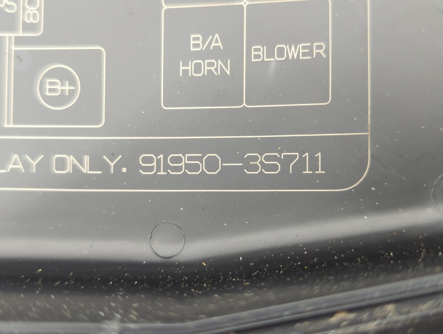 2011-2014 Hyundai Sonata Fusebox Fuse Box Panel Relay Module P/N:91950-3S711 Fits Fits 2011 2012 2013 2014 OEM Used Auto Par