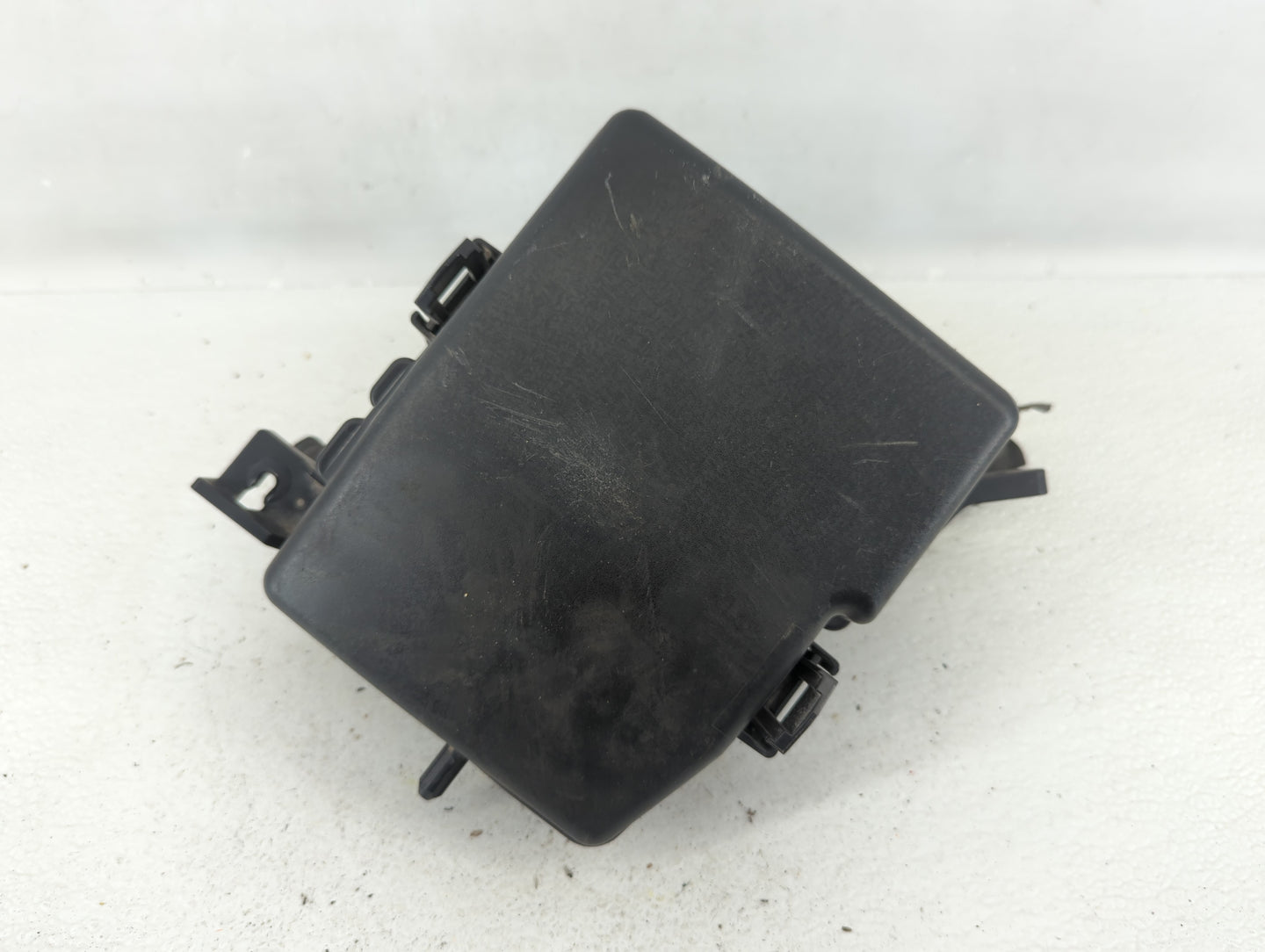 2011-2014 Hyundai Sonata Fusebox Fuse Box Panel Relay Module P/N:91950-3S711 Fits Fits 2011 2012 2013 2014 OEM Used Auto Par