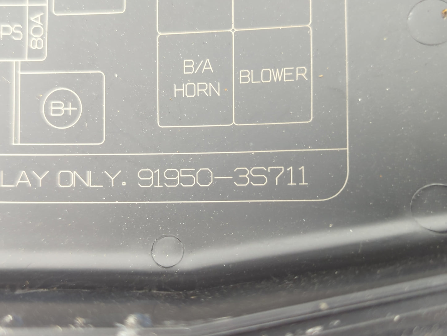 2011-2014 Hyundai Sonata Fusebox Fuse Box Panel Relay Module P/N:91950-3S711 Fits Fits 2011 2012 2013 2014 OEM Used Auto Par
