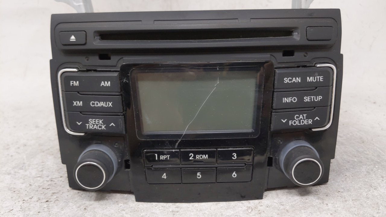 2011-2011 Hyundai Sonata Am Fm Cd Player Radio Receiver - Oemusedautoparts1.com