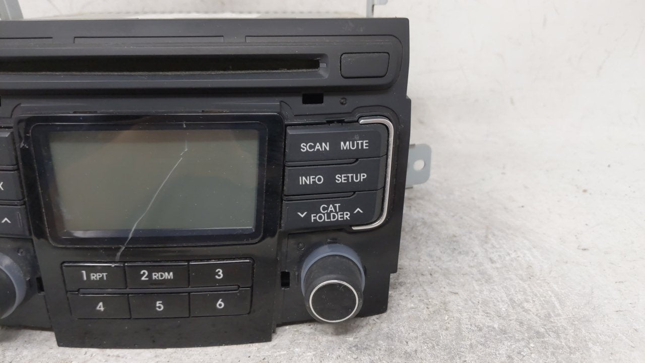 2011-2011 Hyundai Sonata Am Fm Cd Player Radio Receiver - Oemusedautoparts1.com