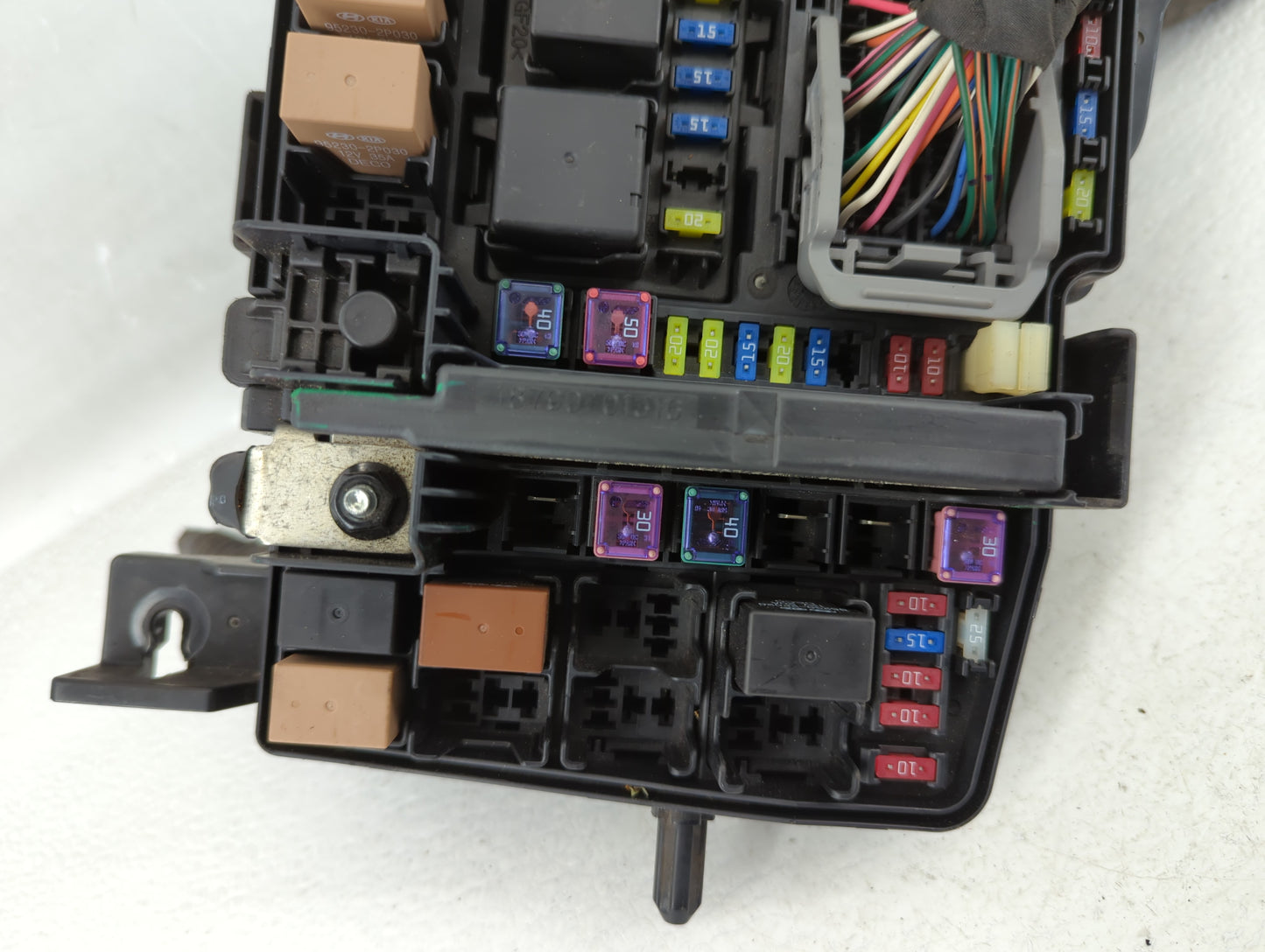 2011-2014 Hyundai Sonata Fusebox Fuse Box Panel Relay Module P/N:91950-3S711 Fits Fits 2011 2012 2013 2014 OEM Used Auto Par