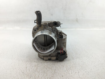 2011-2014 Hyundai Sonata Throttle Body P/N:35100-2C700 Fits Fits 2011 2012 2013 2014 2015 2016 OEM Used Auto Parts - Oemused