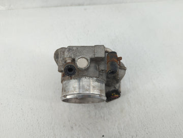 2011-2014 Hyundai Sonata Throttle Body P/N:35100-2G700 Fits Fits 2011 2012 2013 2014 2015 2016 OEM Used Auto Parts