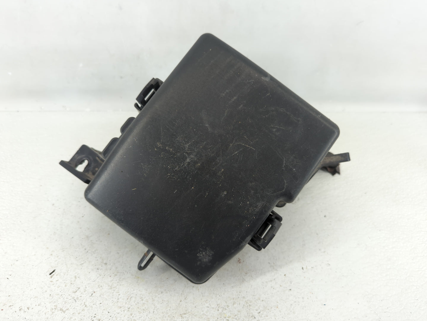 2011-2014 Hyundai Sonata Fusebox Fuse Box Panel Relay Module P/N:91950-3S711 Fits Fits 2011 2012 2013 2014 OEM Used Auto Par