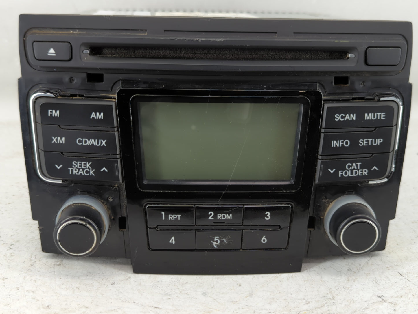 2011-2011 Hyundai Sonata Am Fm Cd Player Radio Receiver - Oemusedautoparts1.com