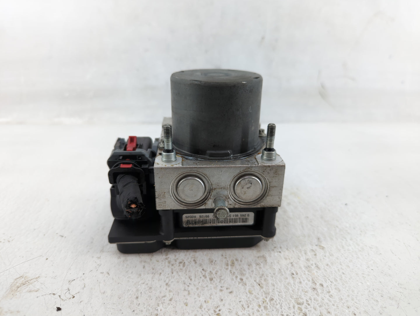 2011-2013 Hyundai Sonata ABS Pump Control Module Replacement P/N:58920-3S400 Fits Fits 2011 2012 2013 OEM Used Auto Parts - 