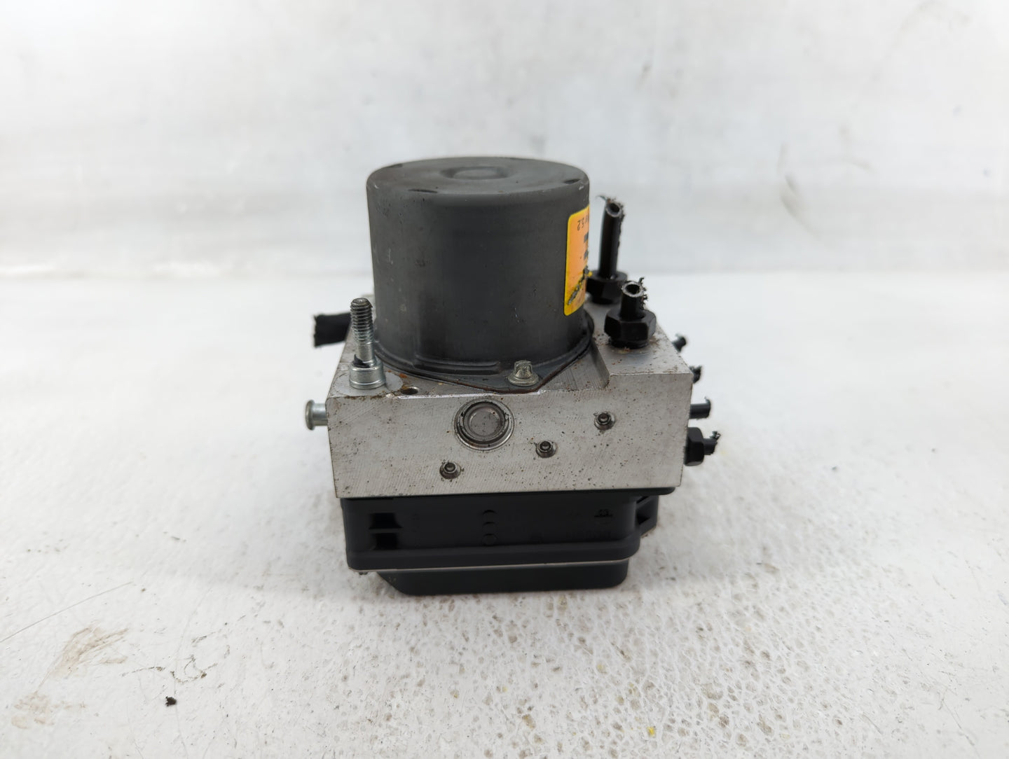 2011-2013 Hyundai Sonata ABS Pump Control Module Replacement P/N:58920-3S400 Fits Fits 2011 2012 2013 OEM Used Auto Parts - 